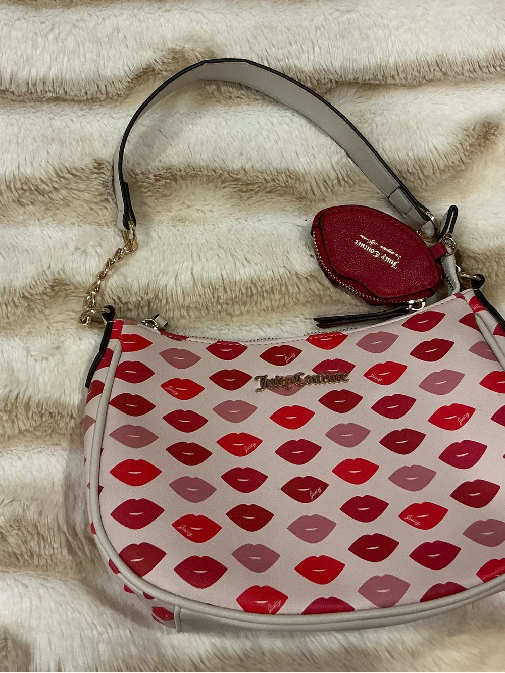 NWOT Juicy Couture "Sealed With a Kiss" Hobo Bag